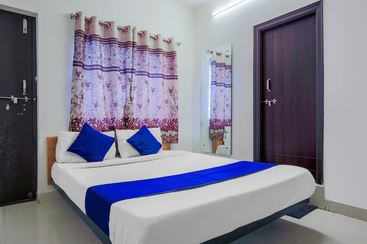 Oyo Silverkey 74581 Nallagandla Hotel Hyderabad Exterior photo